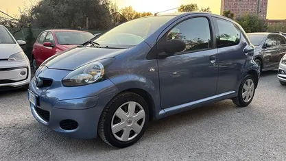 Usata Toyota Aygo Sol 68 CV (50 kW) 2009 Utilitaria