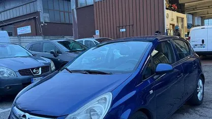 Usata Opel Corsa 90 CV (66 kW) 2009 Utilitaria
