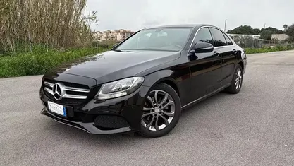 Usata Mercedes C180 Avantgarde 116 CV (85 kW) 2016 Nero Berlina