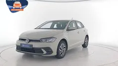 Usata 2023 VW Polo Life Tre volumi | 15.800 € (Buon prezzo)