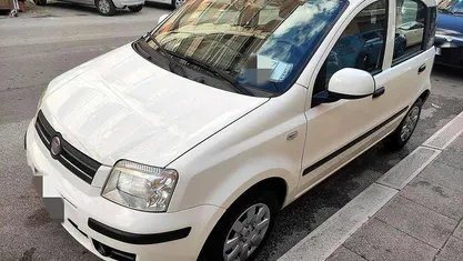 Bianco Usata 2009 Fiat Panda Due volumi | 4950 € (Buon prezzo)