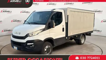 Begagnad Iveco Daily 116 HK (85 kW) 2018 Vit Cab