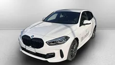 Alpin white pastello Usata 2024 BMW 118 M Sport Due volumi | 33.500 € (Buon prezzo)