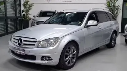 Usata Mercedes C220 Avantgarde 170 CV (125 kW) 2008 Grigio Station wagon