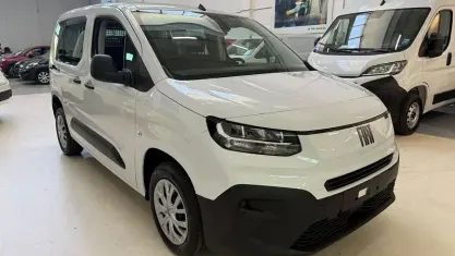 Nuova Fiat Doblò 102 CV (75 kW) 2026 Bianco Monovolume