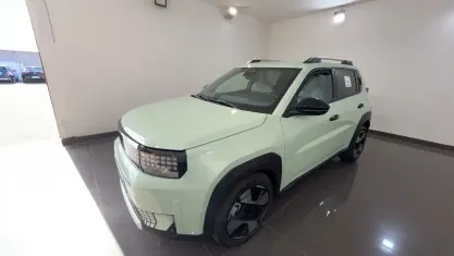 Nuova Fiat Grande Panda La Prima 100 CV (73 kW) 2026 Azzurro acqua Utilitaria