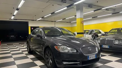 Usata Jaguar XF Premium Luxury 241 CV (177 kW) 2009 Berlina