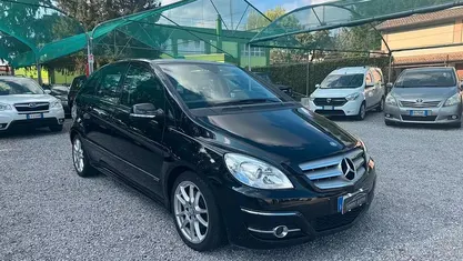 Usata Mercedes B200 140 CV (102 kW) 2009 Monovolume