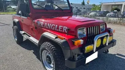 Usata Jeep Wrangler 103 CV (75 kW) 1991 Rosso SUV