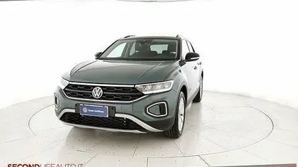 Blu Nuova 2025 VW T-Roc Life SUV | 29.900 € (Buon prezzo)