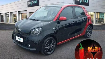 Usata Smart ForFour Electric Drive Passion 60 kW (82 CV) 2020 Utilitaria