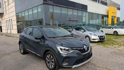 Usata Renault Captur Zen 101 CV (74 kW) 2020 SUV