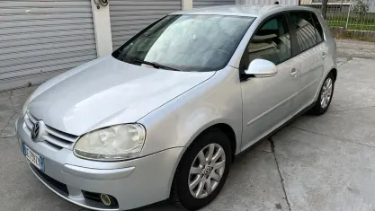 Usata VW Golf V GT 150 CV (110 kW) 2007 Grigio Berlina