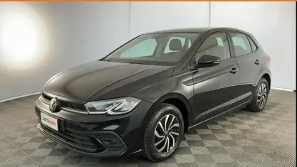 Usata VW Polo Life 95 CV (69 kW) 2023 Nero Utilitaria