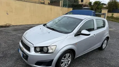 Usata Chevrolet Aveo LS 70 CV (51 kW) 2012 Grigio Berlina