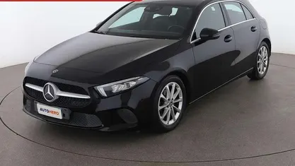 Nero Usata 2019 Mercedes A180 Tre volumi | 19.999 € (Buon prezzo)