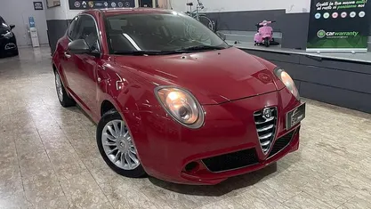 Usata Alfa Romeo MiTo 78 CV (57 kW) 2015 Rosso Utilitaria