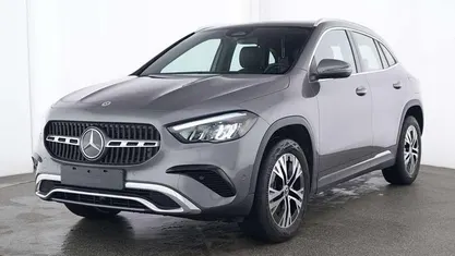 Usata Mercedes GLA200 Advanced 222 CV (163 kW) 2024 SUV