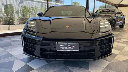 Usata 2024 Porsche Panamera 4 Tre volumi | 133.000 €