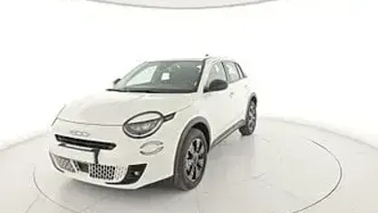 Usata Fiat 600 Pop 145 CV (106 kW) 2025 Verde SUV