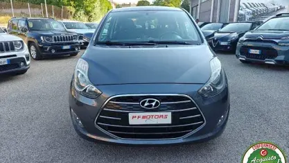 Usata Hyundai ix20 Xpossible 90 CV (66 kW) 2015 Grigio Utilitaria