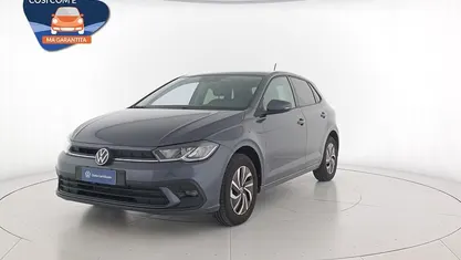 Usata VW Polo Life 80 CV (58 kW) 2025 Smoky grey metallizzato Berlina
