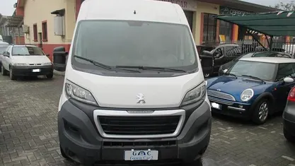 Usata 2015 Peugeot Boxer Furgone | 6900 € (Buon prezzo)