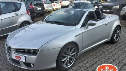Usata Alfa Romeo Spider 185 CV (136 kW) 2007 Argento Cabrio