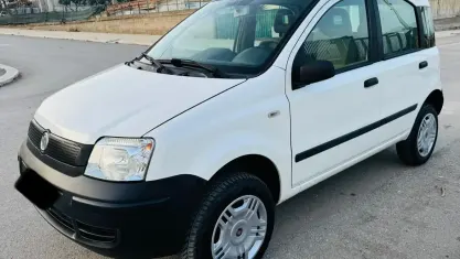 Usata Fiat Panda 4x4 75 CV (55 kW) 2009 Bianco Utilitaria