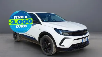 Usata Opel Grandland X S 131 CV (96 kW) 2024 Arktis white SUV