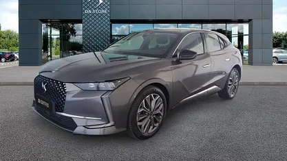 Grigio Usata 2023 DS Automobiles DS4 Trocadero Tre volumi | 21.850 € (Buon prezzo)