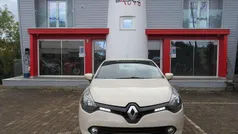 Beige Usata 2015 Renault Clio IV Tre volumi | 6500 € (Buon prezzo)