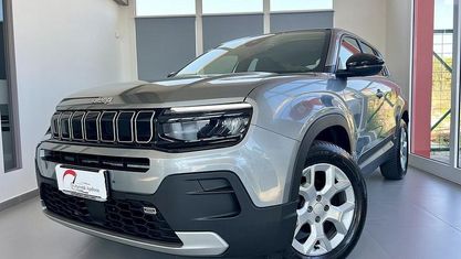 Usado Jeep Avenger Altitude 101 CV (74 kW) 2023 Gris SUV
