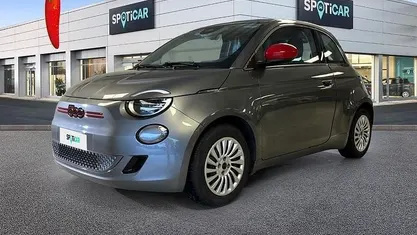 Grigio Usata 2022 Fiat 500e Red Due volumi | 15.150 € (Buon prezzo)