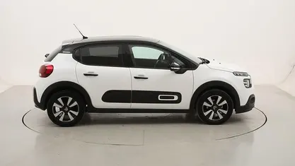 Usata Citroën C3 Shine 83 CV (61 kW) 2023 Utilitaria