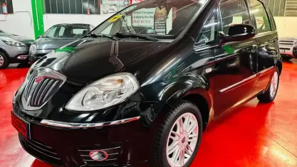 Usata Lancia Musa 77 CV (56 kW) 2010 Nero Monovolume
