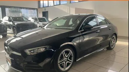 Nero Usata 2021 Mercedes A200 Premium Berlina | 28.899 € (Buon prezzo)