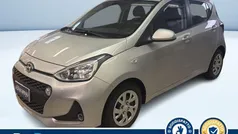 Grigio metallizzato Usata 2017 Hyundai i10 Due volumi | 9900 € (Buon prezzo)