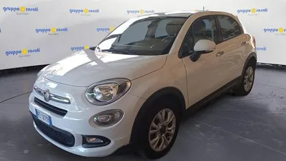Usata Fiat 500X Pop Star 110 CV (80 kW) 2016 Bianco SUV