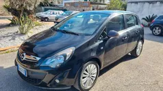 Nero Usata 2014 Opel Corsa Tre volumi | 3900 € (Buon prezzo)