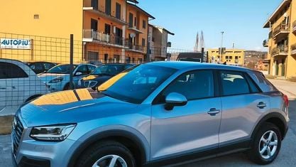 Usado Audi Q2 Business 116 HP (85 kW) 2019 Cinzento SUV