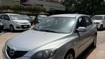Usata Mazda 3 109 CV (80 kW) 2006 Grigio Berlina