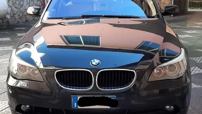 Usata BMW 520 170 CV (125 kW) 2003 Blu Berlina