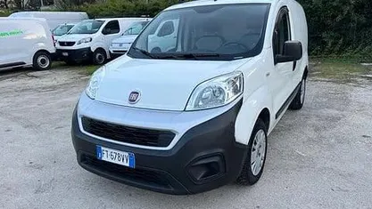 Bianco Usata 2018 Fiat Fiorino Monovolume | 6490 € (Ottimo prezzo)