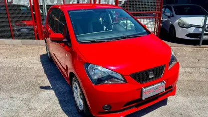 Usata Seat Mii Chic 75 CV (55 kW) 2013 Rosso Utilitaria