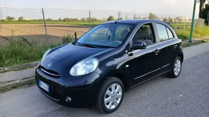 Usata Nissan Micra Tekna 80 CV (58 kW) 2012 Nero Utilitaria