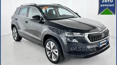 Nero Usata 2022 Skoda Karoq SportLine SUV | 26.600 € (Buon prezzo)