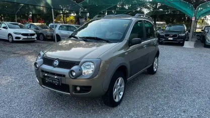 Usata Fiat Panda 4x4 69 CV (50 kW) 2006 Giallo Utilitaria