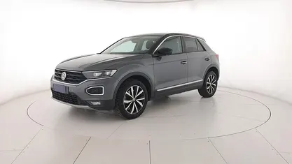 Usata VW T-Roc Style 116 CV (85 kW) 2018 Indium grey metallizzato nero SUV