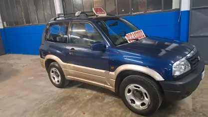 Usata Suzuki Grand Vitara 94 CV (69 kW) 2002 Blu SUV